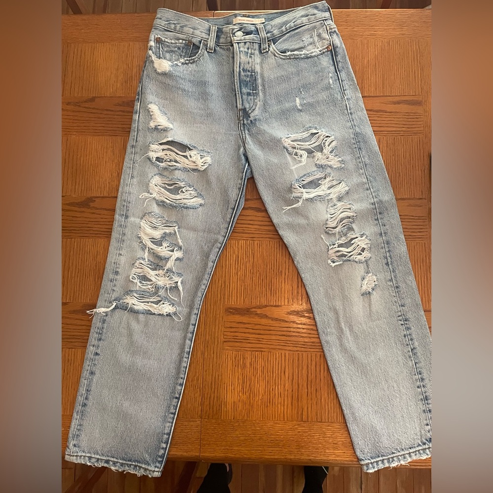 Levi’s wedgie straight jeans - size 27